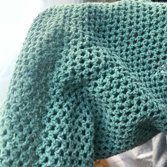 Green Mesh Knit Women's Top - Picture 6 of 6